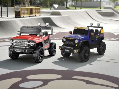 صورة سيارتين جيب اطفال